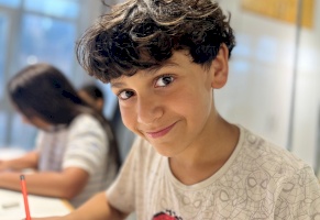 الفصل الثاني في مدرسة الفنون 