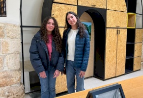 منتدى الفنون البصرية يفتتح معرض أعمال طلبة المساقات الأكاديمية والهواة في البلدة القديمة كفر عقب