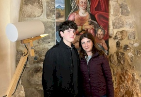 منتدى الفنون البصرية يفتتح معرض أعمال طلبة المساقات الأكاديمية والهواة في البلدة القديمة كفر عقب