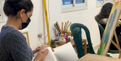 لقطات لطلبة المستويات الاكاديمية لتعليم الفنون في المنتدى