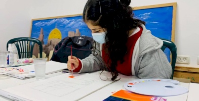 لقطات لطلبة المستويات الاكاديمية لتعليم الفنون في المنتدى