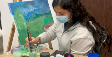 لقطات لطلبة المستويات الاكاديمية لتعليم الفنون في المنتدى