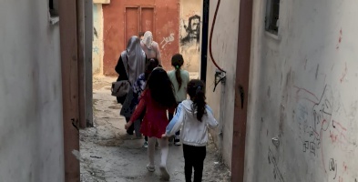 زيارة أطفال مدرسة الفنون البصرية (5 الى 11) لمعرض الفنان علاء البابا 