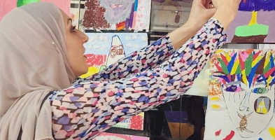 معرض &quot;مساحات فنية&quot; وتخريج طلبة مساقات بستان الفن وأساسيات مبادئ الرسم