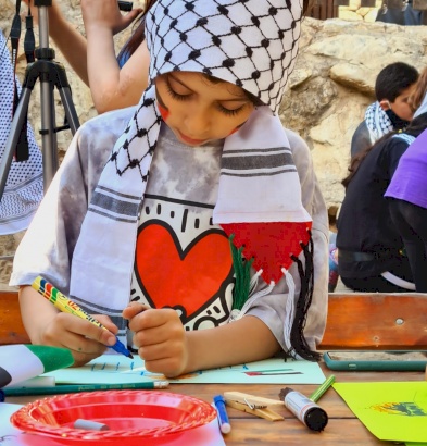 فعالية قلوبنا معكم